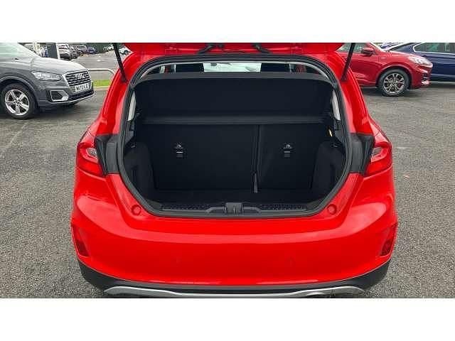 Usado Ford Fiesta Active 100 HP (73 kW) 2021 Vermelho Citadino