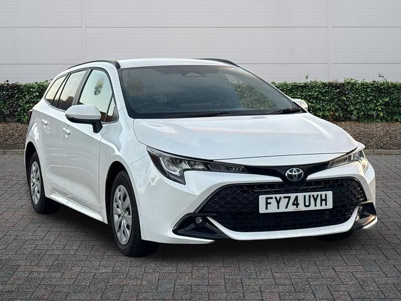 White Used 2024 Toyota Corolla | £19,995 (Fair price) - Image 1/4