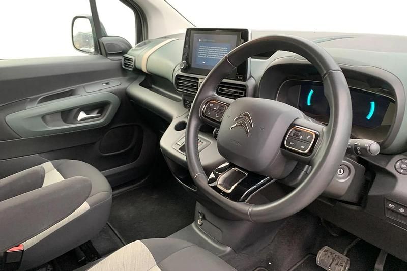 Used Citroën e-Berlingo XTR 100 kW (136 HP) 2021 Grey MPV