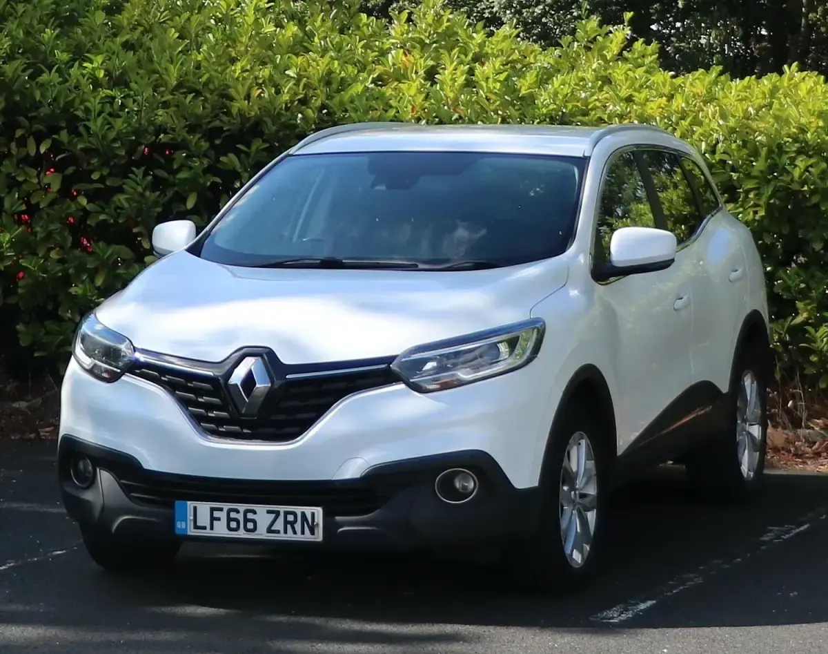 Used Renault Kadjar Dynamique 110 HP (80 kW) 2016 White SUV