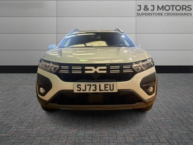 Used Dacia Jogger Expression 110 HP (80 kW) 2023 White MPV