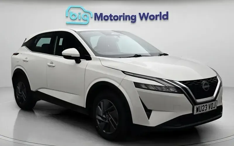 Used Nissan Qashqai Acenta Premium 140 HP (102 kW) 2023 SUV