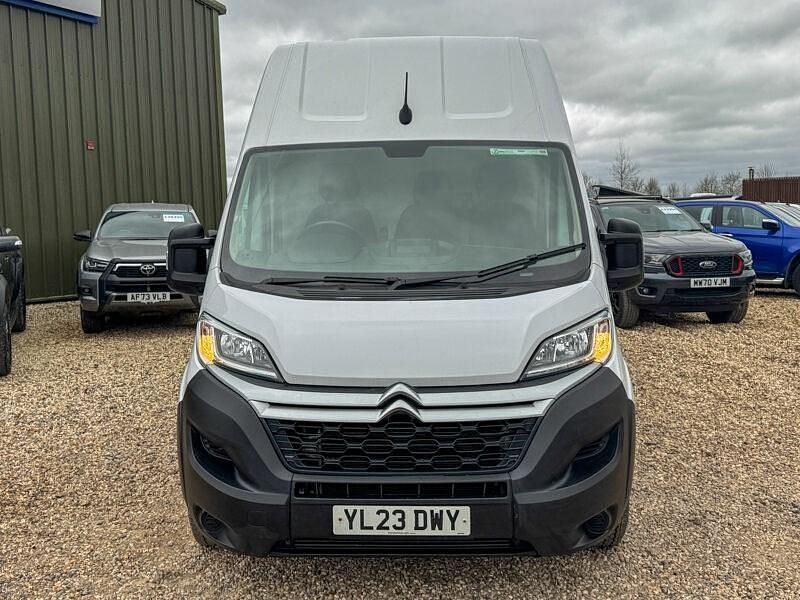 Used Citroën Relay 140 HP (102 kW) 2023 White Van