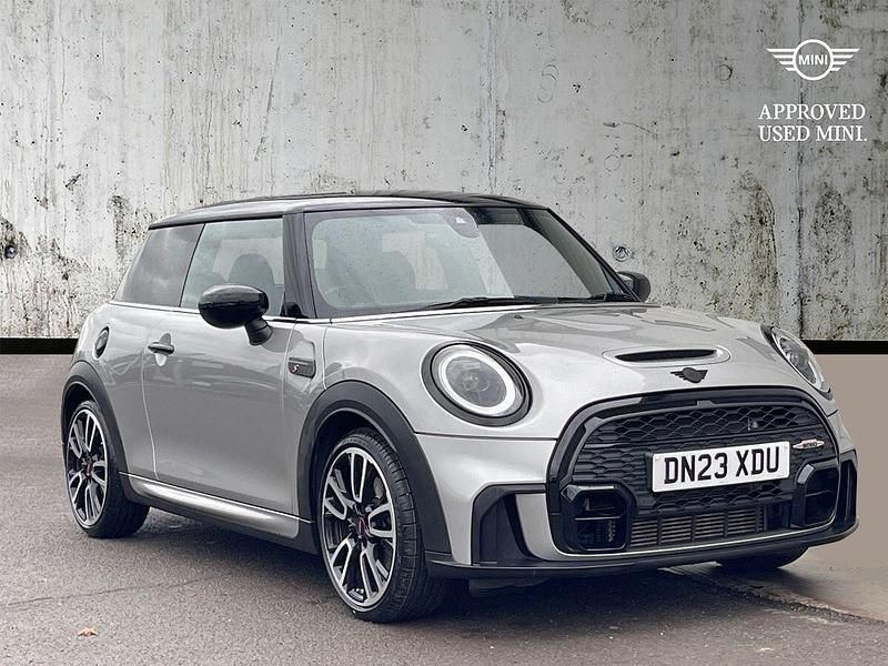 Silver Used 2023 Mini Cooper S Hatch Hatchback | £22,999 (Fair price) - Image 1/4