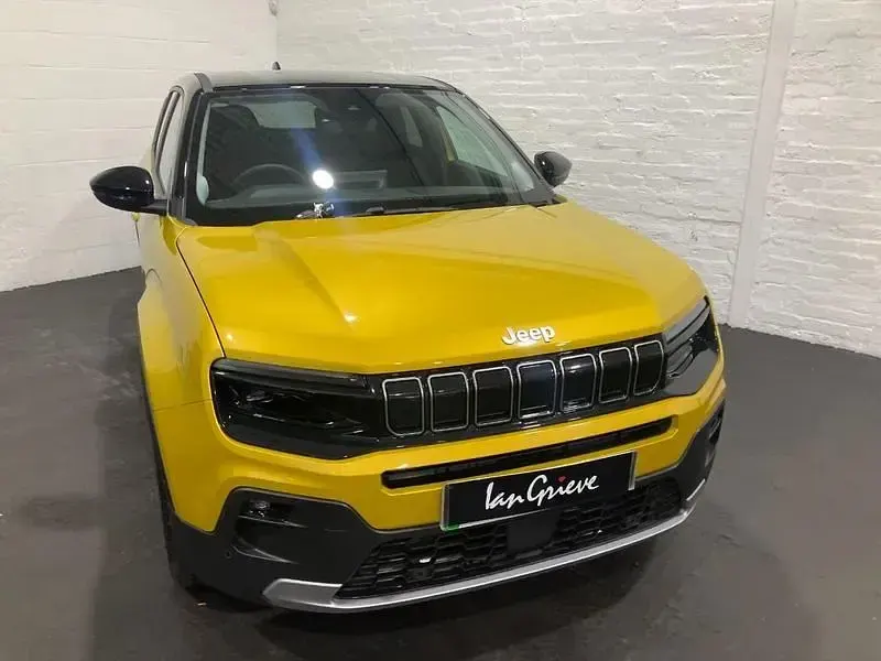 Ny Jeep Avenger EV Summit 114 kW (156 HK) 2026 Vit SUV