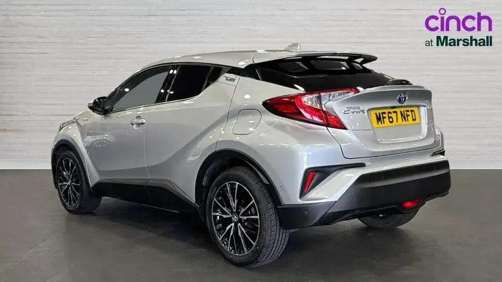 Used Toyota C-HR 122 HP (89 kW) 2017 Silver SUV