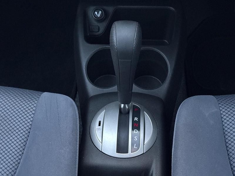 Second-hand Honda Jazz SE 82 CP (60 kW) 2008 Gri Hatchback