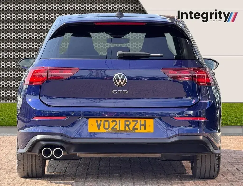 Used VW Golf VII GTD 197 HP (144 kW) 2021 Blue Hatchback