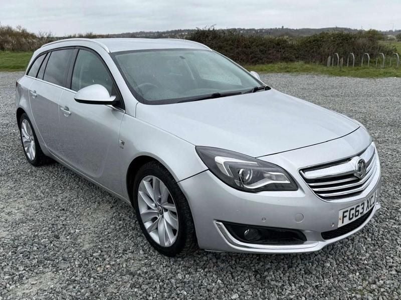 Used Vauxhall Insignia SRi 163 HP (119 kW) 2013 Silver Estate