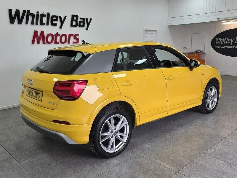 Used Audi Q2 S-Line 116 HP (85 kW) 2019 Yellow SUV