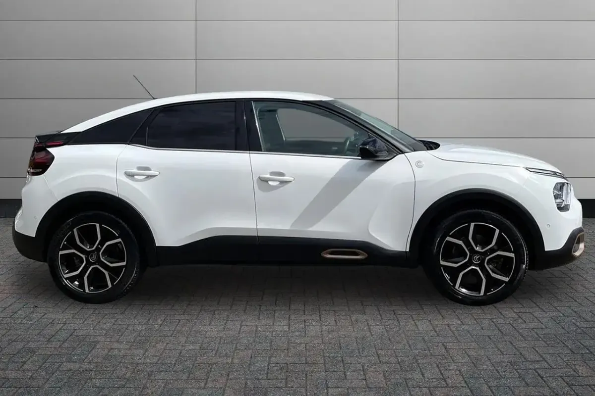 Usado Citroën e-C4 100 kW (136 CV) 2022 Blanco Utilitario