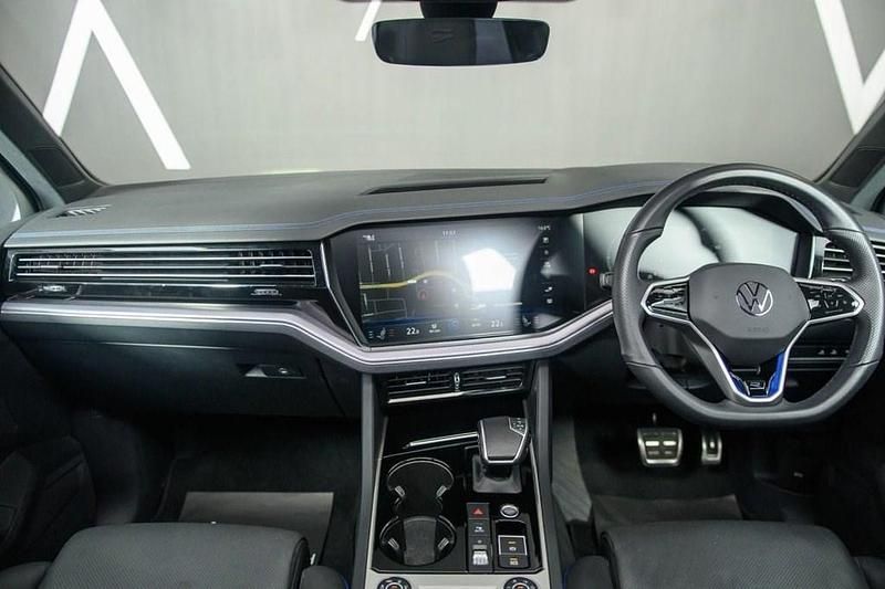 Used VW Touareg R 2022 Blue SUV
