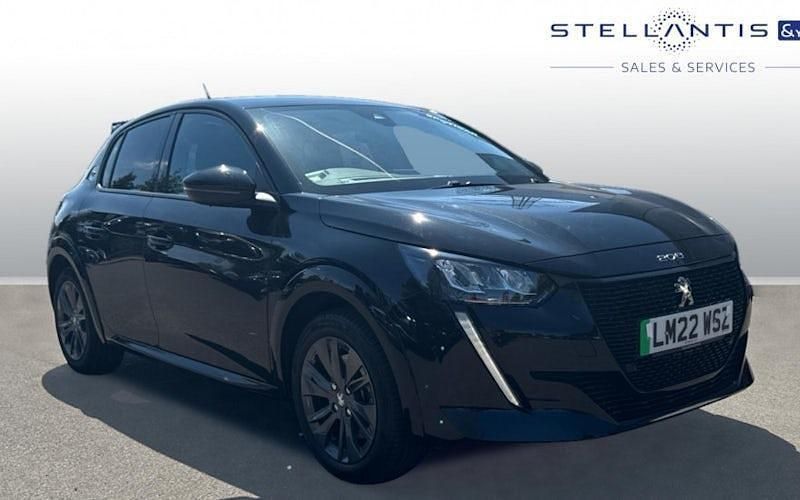 Black Used 2022 Peugeot e-208 Allure Premium Hatchback | £11,635 (Good price) - Image 1/4