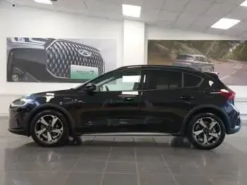 Usado Ford Focus Active 125 HP (91 kW) 2023 Preto Citadino