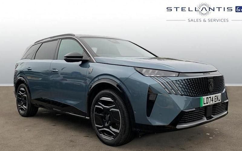 Used 2024 Peugeot e-5008 GTi SUV | £36,990 (Expensive) - Image 1/4