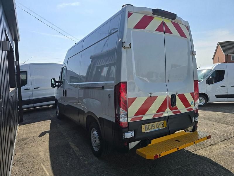 Used Iveco Daily 2019 White Van