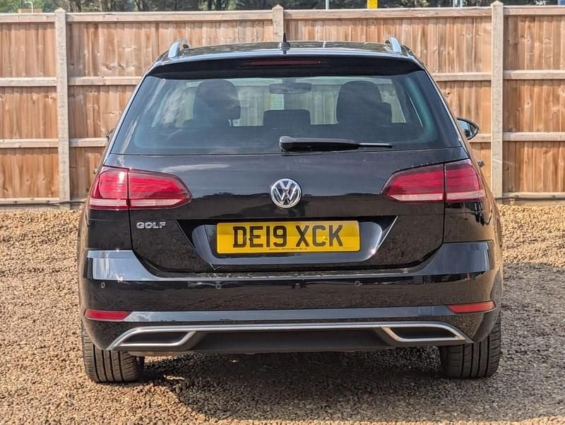 Used VW Golf VII GT 150 HP (110 kW) 2019 Black Estate