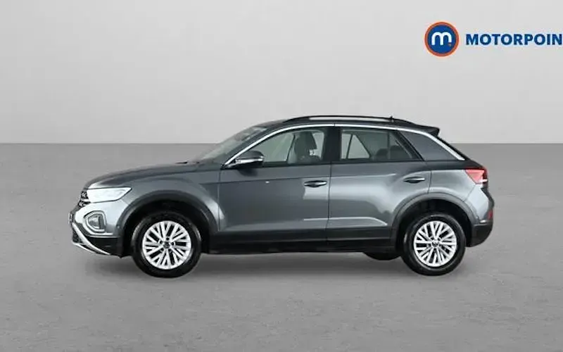 Used VW T-Roc Life 150 HP (110 kW) 2025 SUV