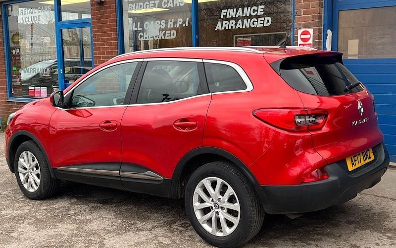 Used Renault Kadjar Dynamique 110 HP (80 kW) 2017 Red SUV