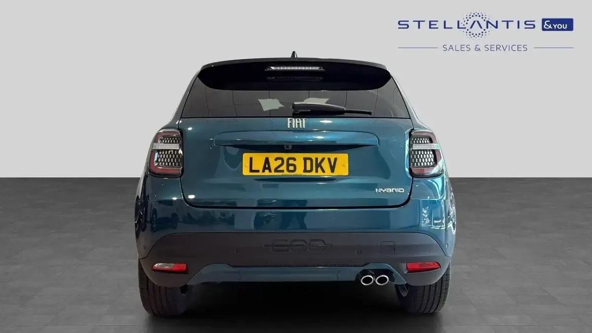 New Fiat 600 La Prima 136 HP (100 kW) 2025 Green SUV