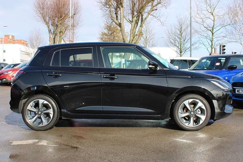 Used Suzuki Swift 82 HP (60 kW) 2025 Black Hatchback