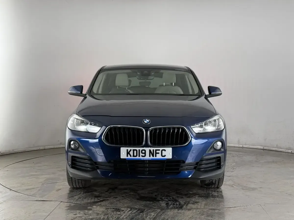 Begagnad BMW X2 2019 Blå SUV