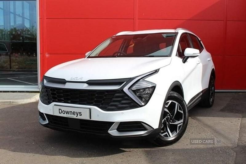 White Used 2023 Kia Sportage 2 SUV | £19,990 (Fair price) - Image 1/1
