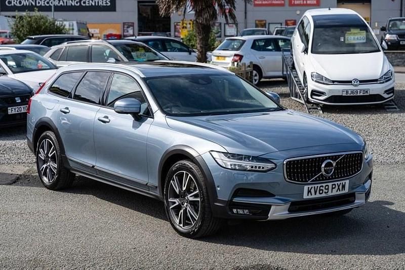 Blue Used 2019 Volvo V90 CC Plus Estate | £18,750 (Super price) - Image 1/1