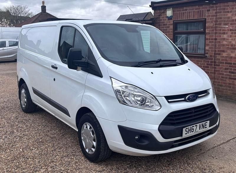 Used Ford Transit Custom Trend 105 HP (77 kW) 2018 White Van