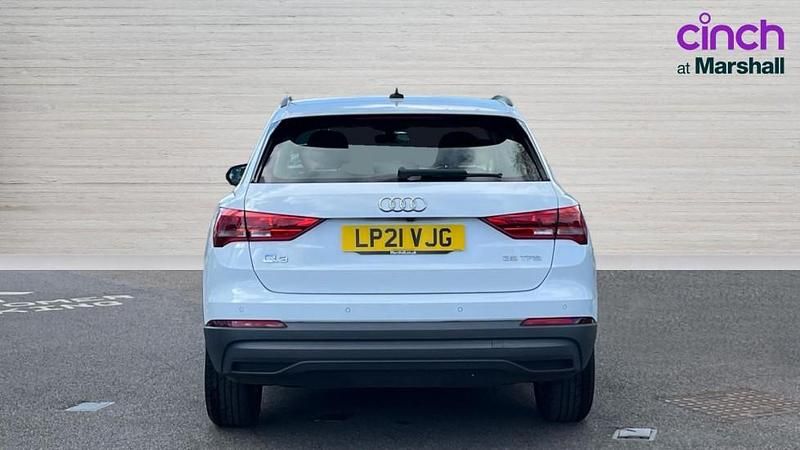 Used Audi Q3 Design 150 HP (110 kW) 2021 White SUV