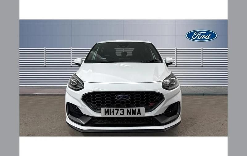 Used Ford Fiesta ST 200 HP (147 kW) 2023 White Hatchback