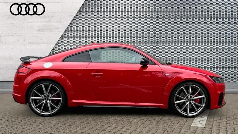 Used Audi TT Comfort 245 HP (180 kW) 2023 Red Coupe