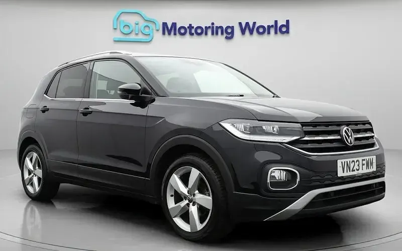 Used VW T-Cross SEL 110 HP (80 kW) 2023 SUV