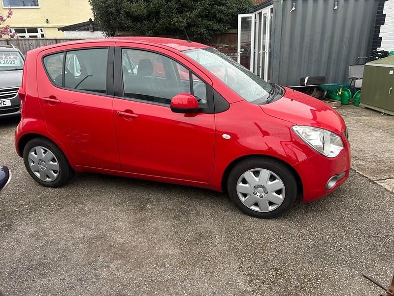 Second-hand Vauxhall Agila S 65 CP (47 kW) 2011 Roșu Monovolum