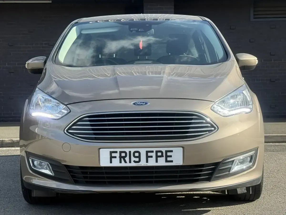 Used Ford C-MAX Titanium 2019 Silver MPV