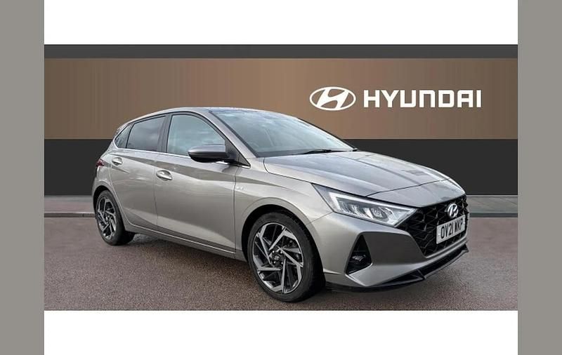 Used Hyundai i20 Premium 100 HP (73 kW) 2021 Other Hatchback