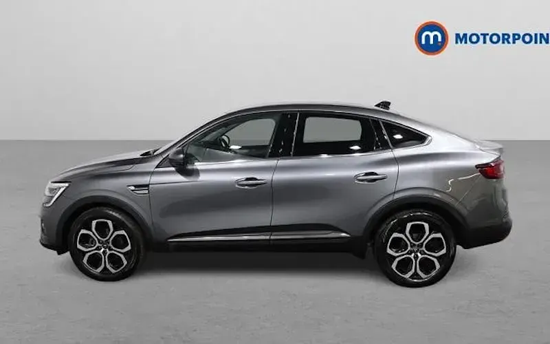 Gebraucht Renault Arkana Techno 143 PS (105 kW) 2023 Grau SUV