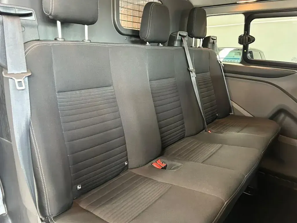 Used Ford 300 Limited 2021 White Van