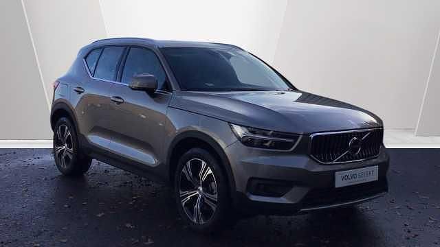 Used 2021 Volvo XC40 Inscription SUV | £25,500 (Fair price) - Image 1/3