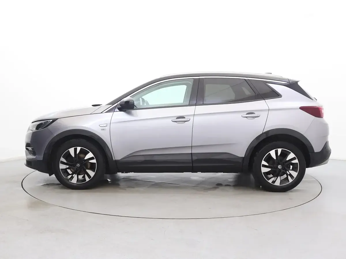 Used Vauxhall Grandland X Edition 130 HP (95 kW) 2021 Grey SUV