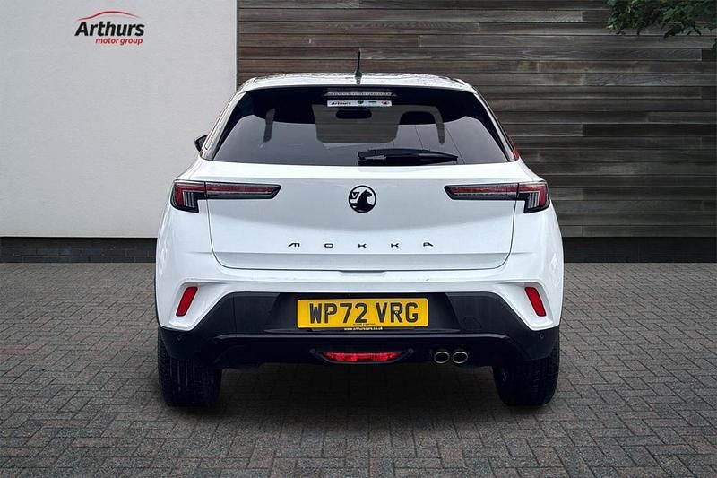 Used Vauxhall Mokka GS Line 128 HP (94 kW) 2022 White SUV
