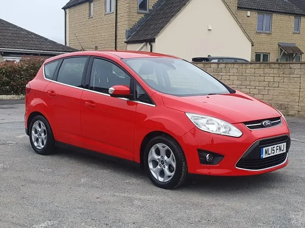 Begagnad Ford C-MAX Zetec 115 HK (84 kW) 2015 Röd Minibuss