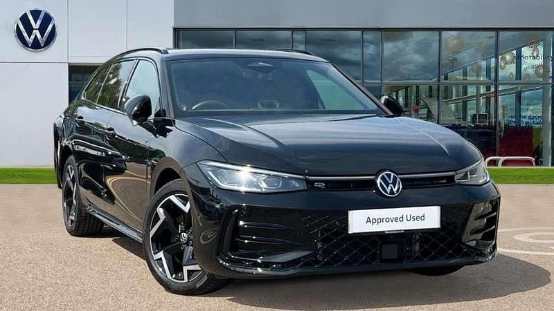 Grenadilla black metallic Used 2025 VW Passat R-line Estate | £38,401 - Image 1/4