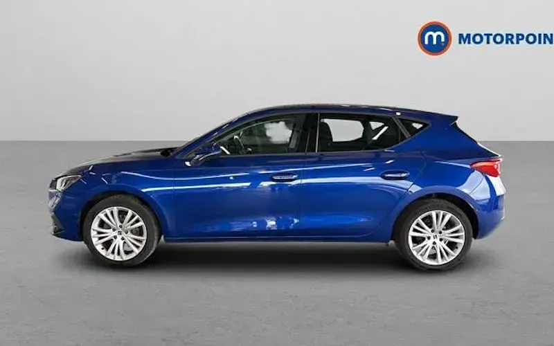 Used Seat Leon SE Dynamic 110 HP (80 kW) 2021 Hatchback