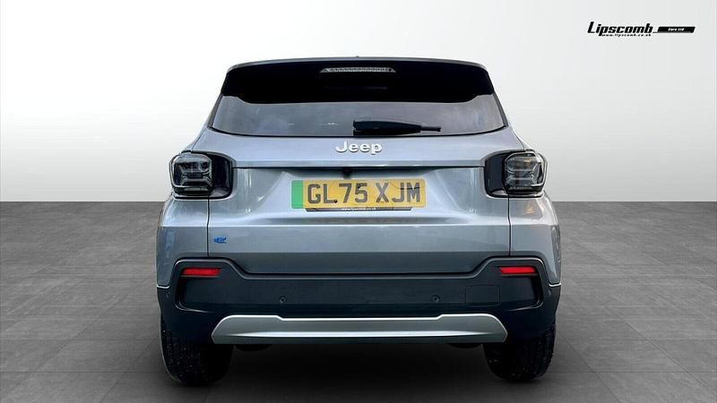 Begagnad Jeep Avenger EV Summit 113 kW (154 HK) 2026 SUV