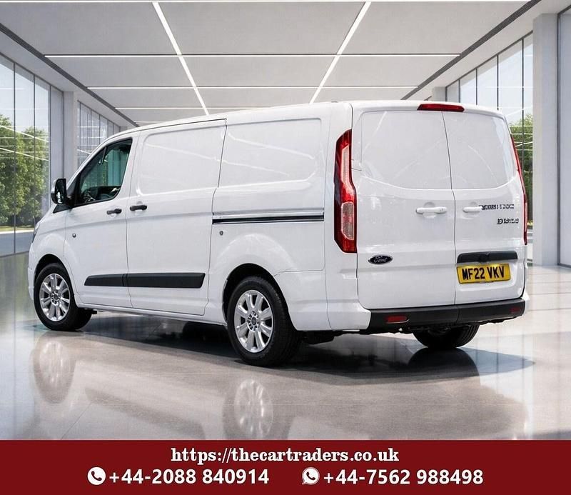 Used Ford Transit Custom Limited 130 HP (95 kW) 2022 White Van