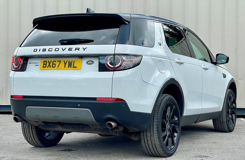 Used Land Rover Discovery Sport HSE 2017 White SUV