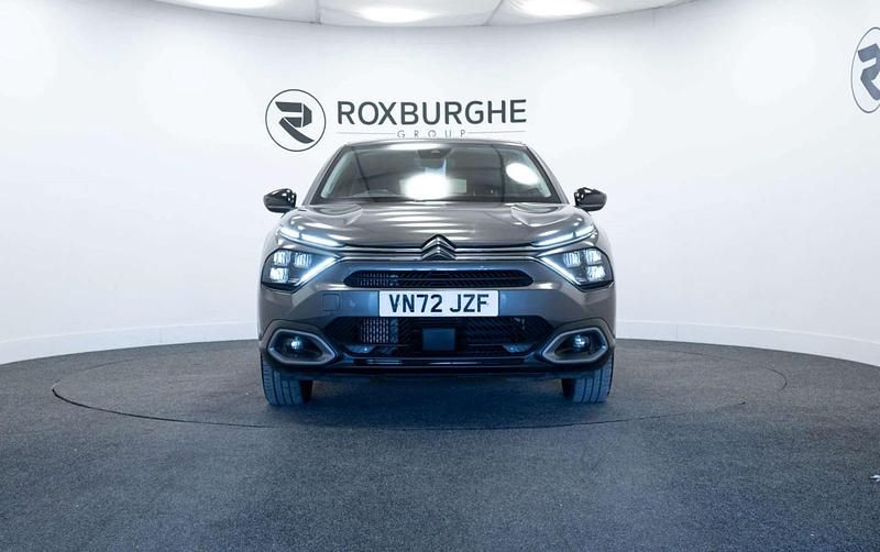 Usado Citroën C4 PureTech 2022 Cinzento SUV