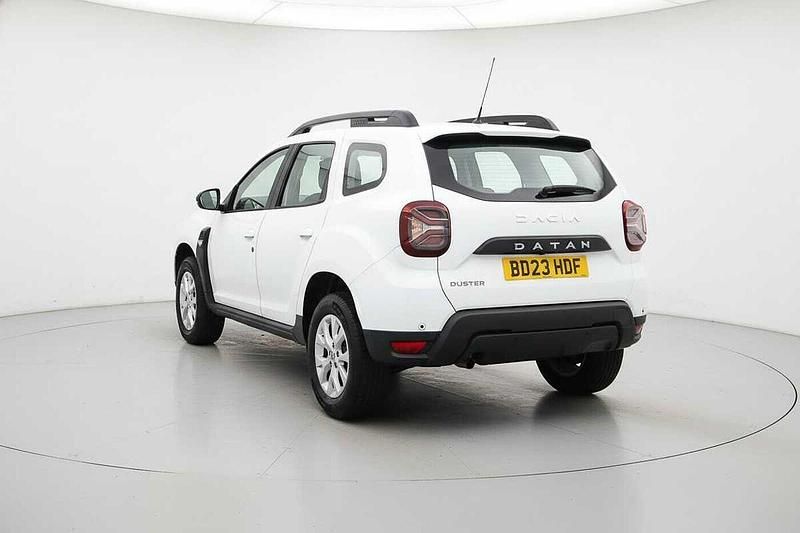 Used Dacia Duster Expression 2023 White Hatchback