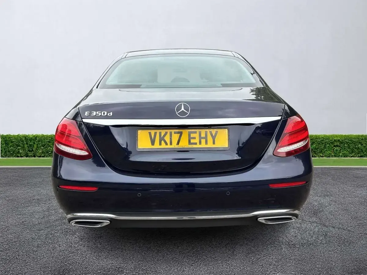 Used Mercedes E350 SE 2017 Blue Sedan